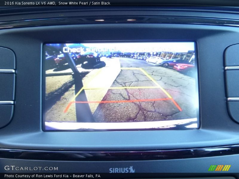 Snow White Pearl / Satin Black 2016 Kia Sorento LX V6 AWD