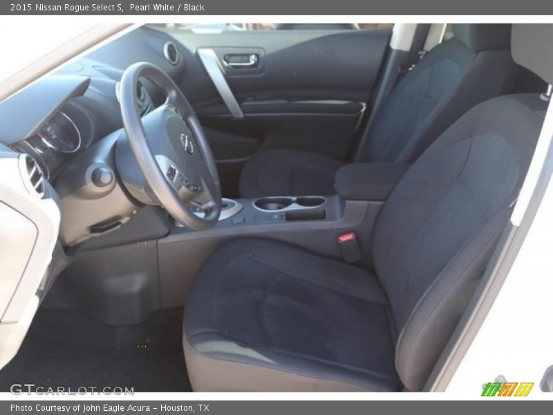 Pearl White / Black 2015 Nissan Rogue Select S