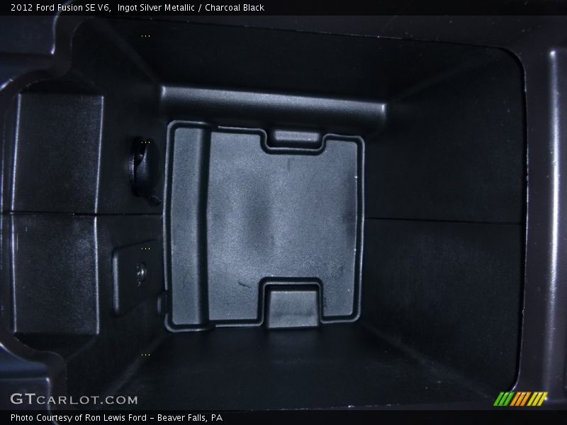 Ingot Silver Metallic / Charcoal Black 2012 Ford Fusion SE V6