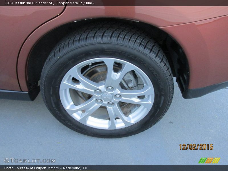 Copper Metallic / Black 2014 Mitsubishi Outlander SE