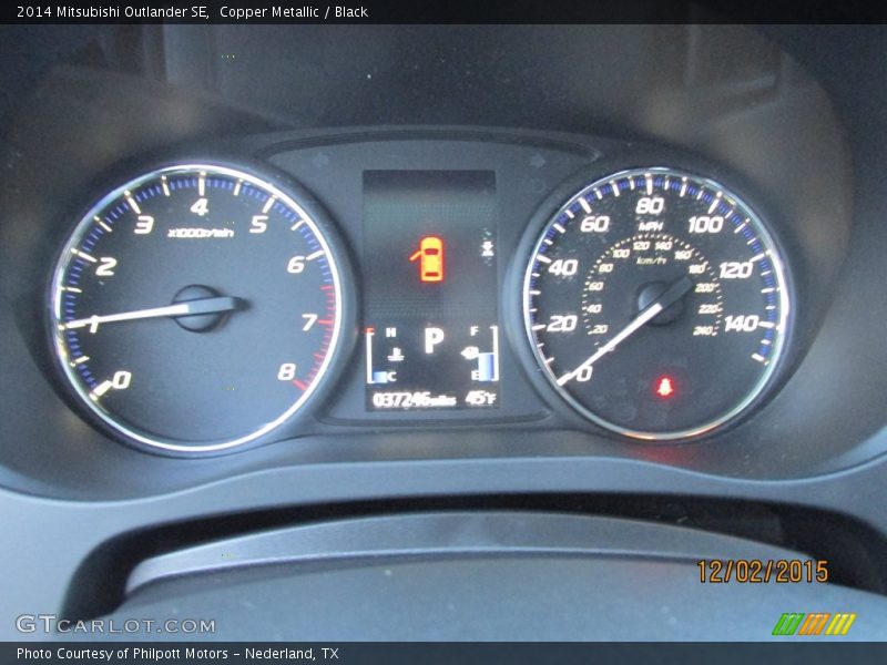 Copper Metallic / Black 2014 Mitsubishi Outlander SE