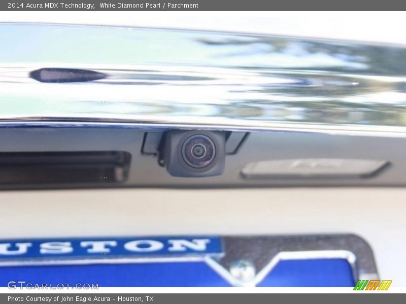 White Diamond Pearl / Parchment 2014 Acura MDX Technology