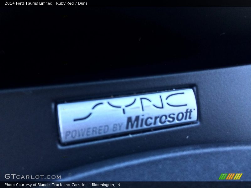 Ruby Red / Dune 2014 Ford Taurus Limited
