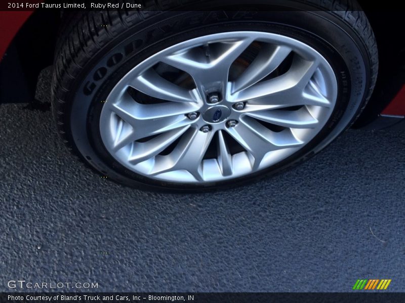 Ruby Red / Dune 2014 Ford Taurus Limited