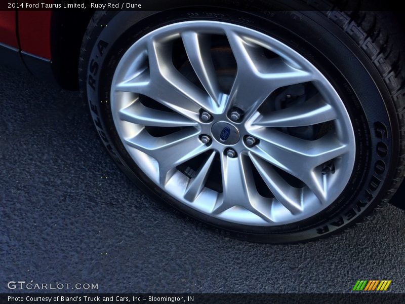 Ruby Red / Dune 2014 Ford Taurus Limited