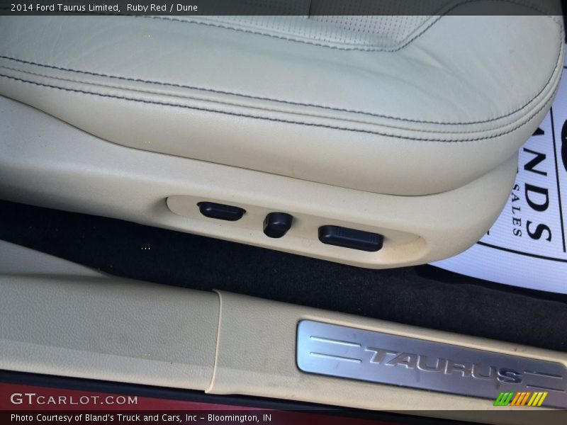 Ruby Red / Dune 2014 Ford Taurus Limited
