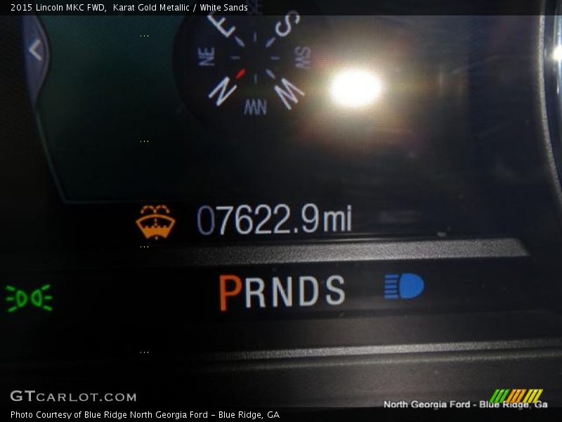 Karat Gold Metallic / White Sands 2015 Lincoln MKC FWD