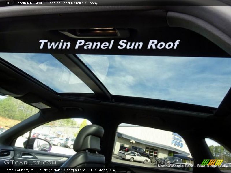 Tahitian Pearl Metallic / Ebony 2015 Lincoln MKC AWD