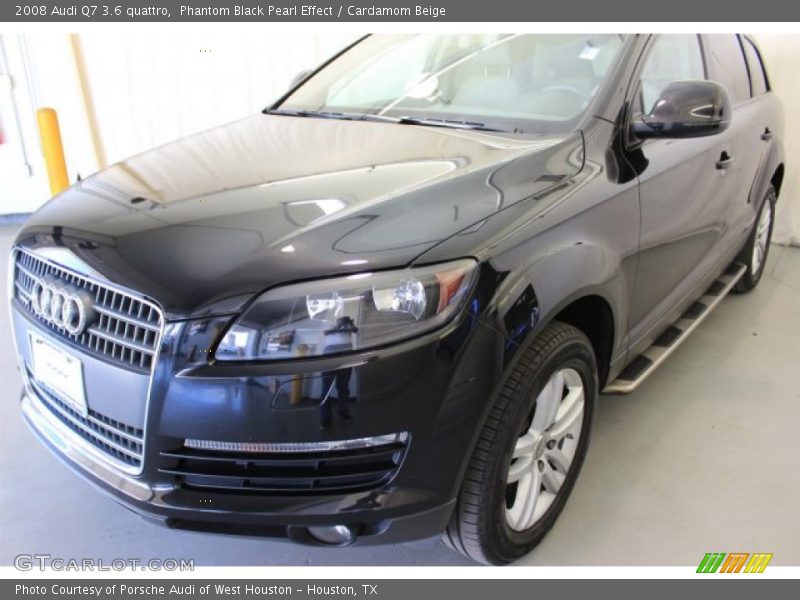 Front 3/4 View of 2008 Q7 3.6 quattro