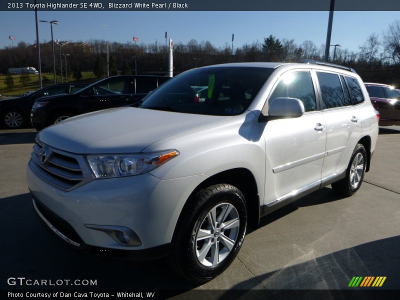 Blizzard White Pearl / Black 2013 Toyota Highlander SE 4WD