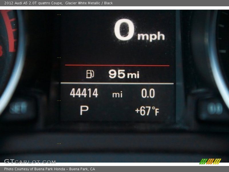 Glacier White Metallic / Black 2012 Audi A5 2.0T quattro Coupe