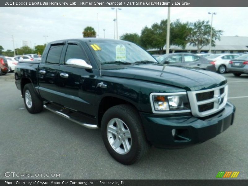 Front 3/4 View of 2011 Dakota Big Horn Crew Cab