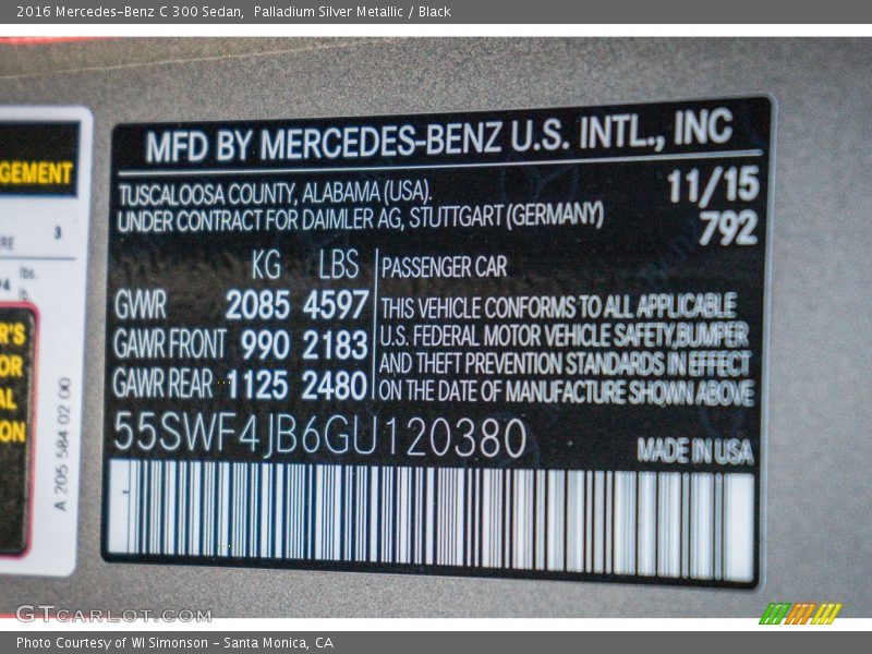 Palladium Silver Metallic / Black 2016 Mercedes-Benz C 300 Sedan