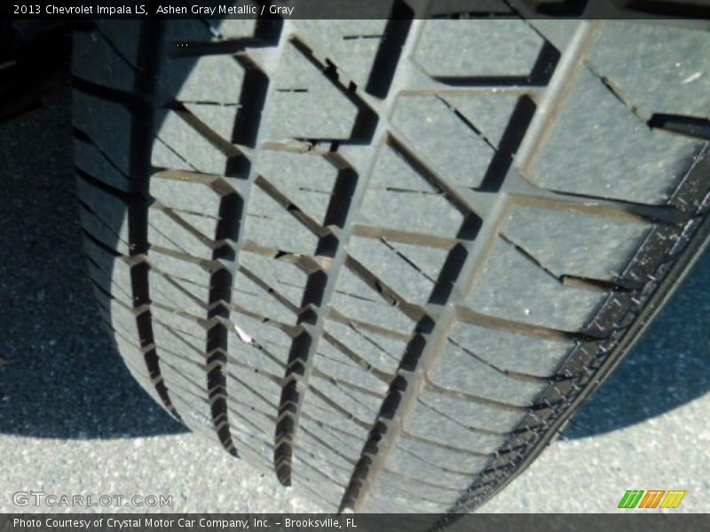Ashen Gray Metallic / Gray 2013 Chevrolet Impala LS