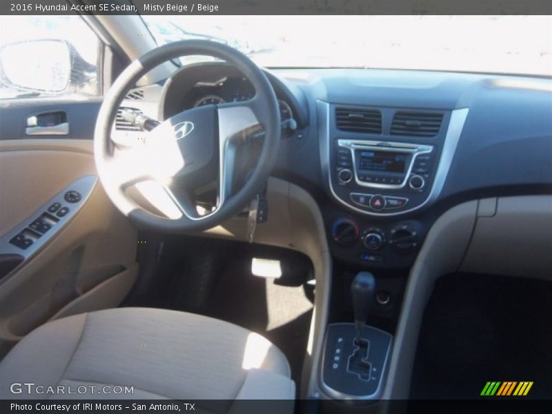 Misty Beige / Beige 2016 Hyundai Accent SE Sedan