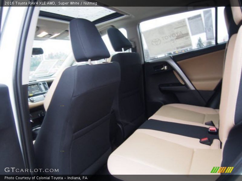 Super White / Nutmeg 2016 Toyota RAV4 XLE AWD