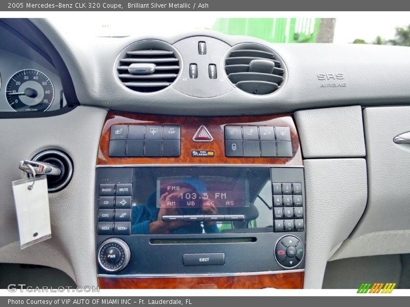 Controls of 2005 CLK 320 Coupe