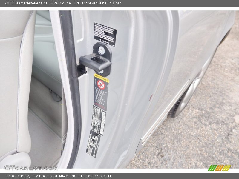 Brilliant Silver Metallic / Ash 2005 Mercedes-Benz CLK 320 Coupe