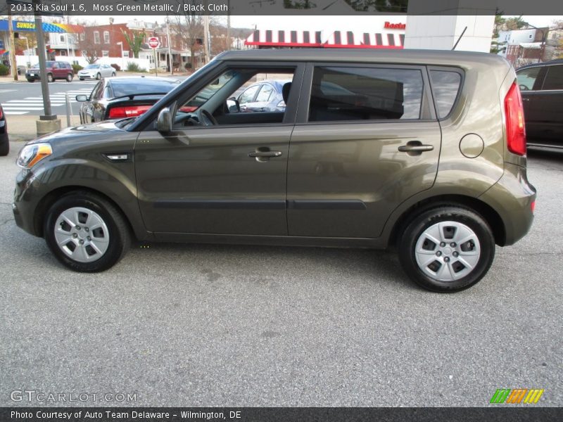 Moss Green Metallic / Black Cloth 2013 Kia Soul 1.6