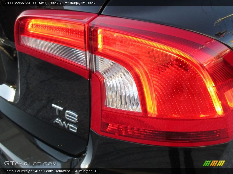 Black / Soft Beige/Off Black 2011 Volvo S60 T6 AWD