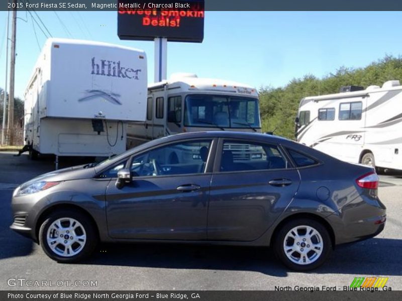 Magnetic Metallic / Charcoal Black 2015 Ford Fiesta SE Sedan
