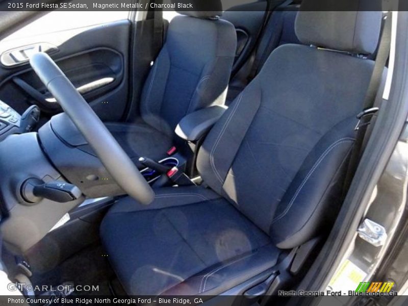 Magnetic Metallic / Charcoal Black 2015 Ford Fiesta SE Sedan