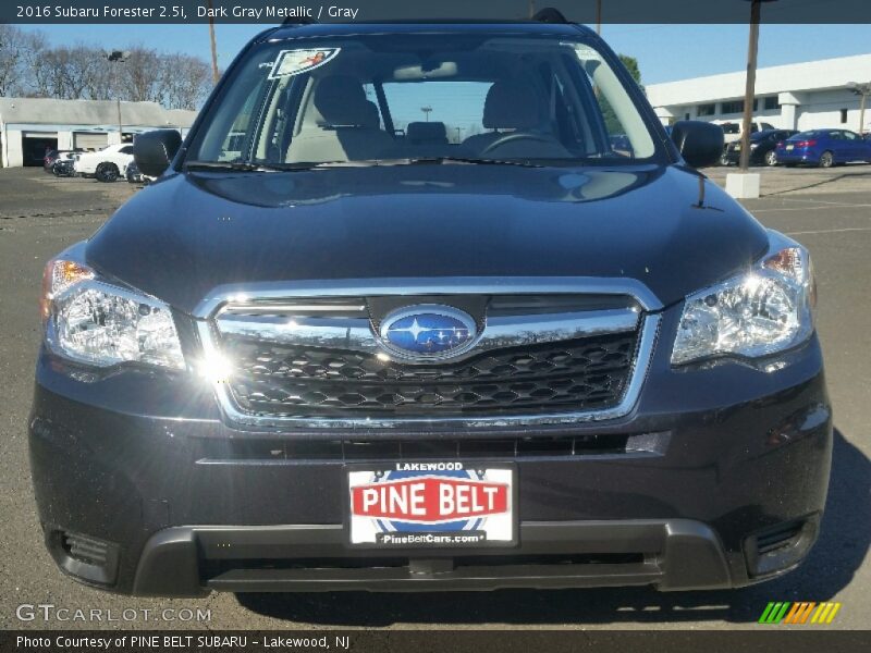 Dark Gray Metallic / Gray 2016 Subaru Forester 2.5i