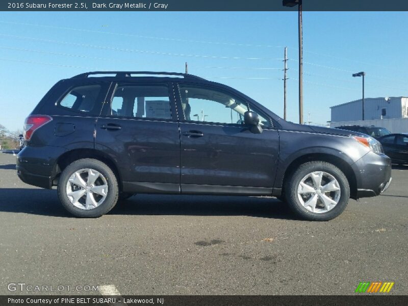 Dark Gray Metallic / Gray 2016 Subaru Forester 2.5i
