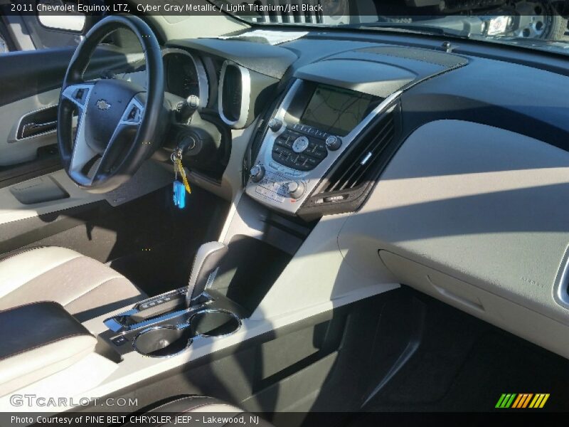 Cyber Gray Metallic / Light Titanium/Jet Black 2011 Chevrolet Equinox LTZ