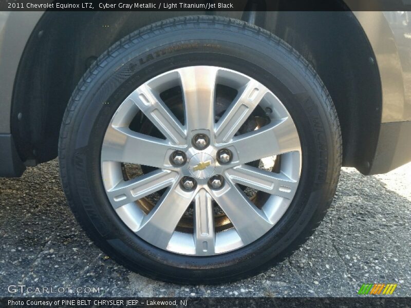 Cyber Gray Metallic / Light Titanium/Jet Black 2011 Chevrolet Equinox LTZ