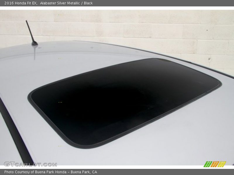 Alabaster Silver Metallic / Black 2016 Honda Fit EX