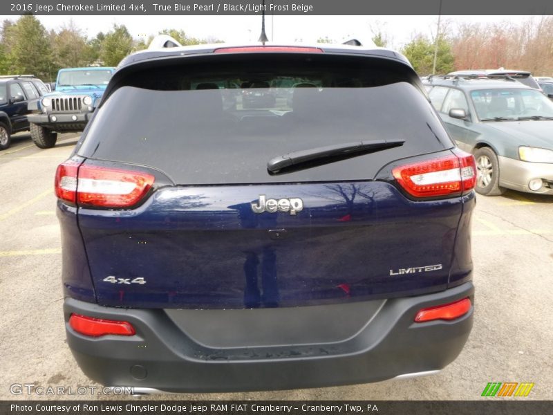 True Blue Pearl / Black/Light Frost Beige 2016 Jeep Cherokee Limited 4x4