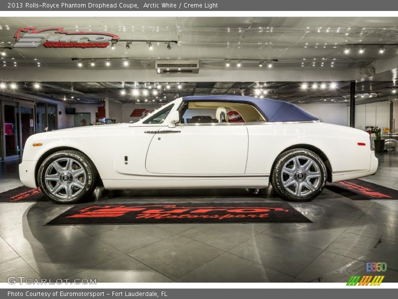 Arctic White / Creme Light 2013 Rolls-Royce Phantom Drophead Coupe