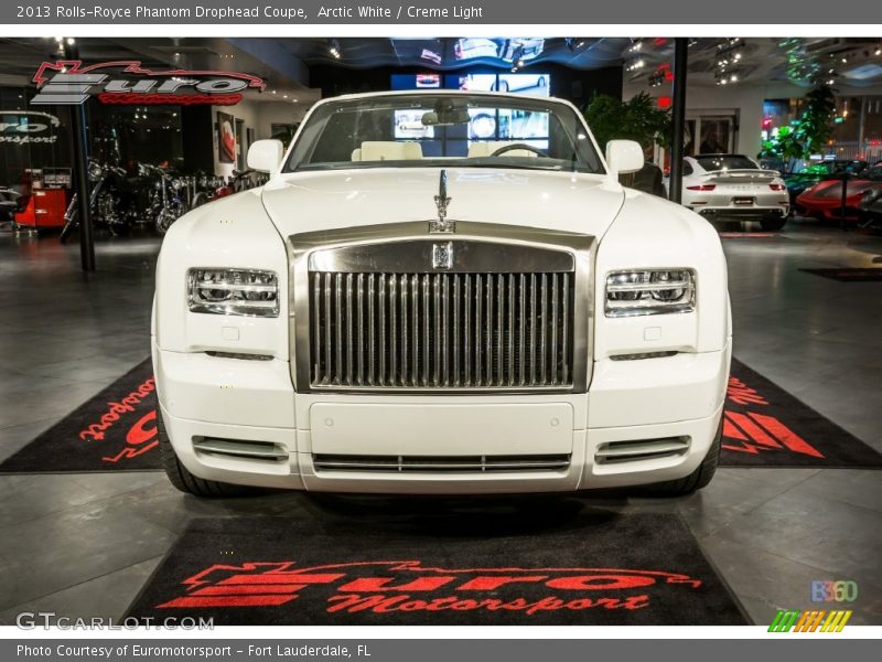 Arctic White / Creme Light 2013 Rolls-Royce Phantom Drophead Coupe