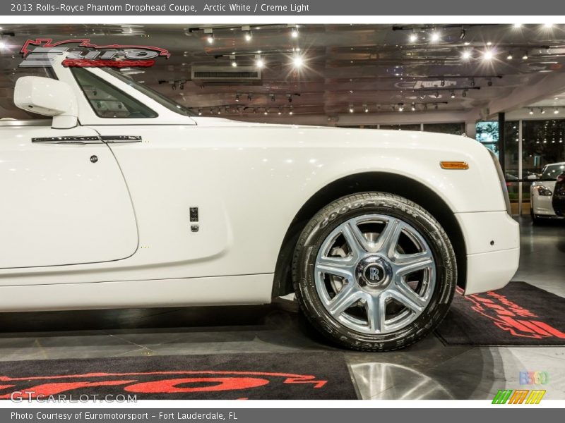 Arctic White / Creme Light 2013 Rolls-Royce Phantom Drophead Coupe