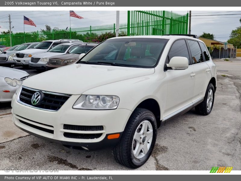 Campanella White / Pure Beige 2005 Volkswagen Touareg V6
