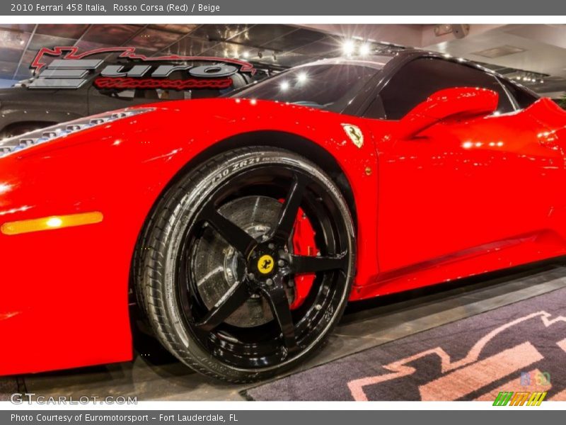 Rosso Corsa (Red) / Beige 2010 Ferrari 458 Italia