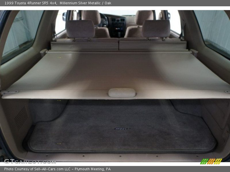 Millennium Silver Metallic / Oak 1999 Toyota 4Runner SR5 4x4
