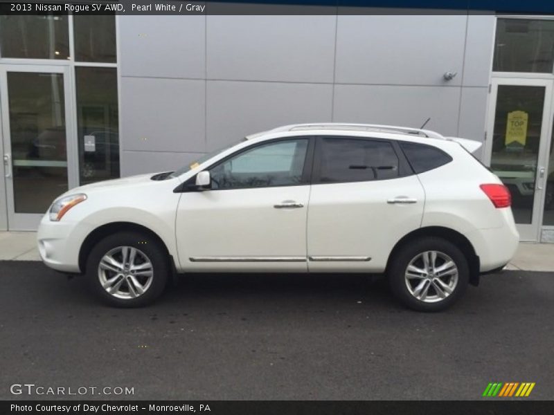 Pearl White / Gray 2013 Nissan Rogue SV AWD
