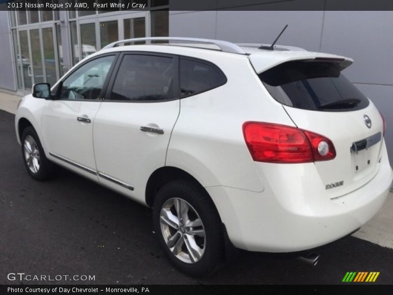 Pearl White / Gray 2013 Nissan Rogue SV AWD