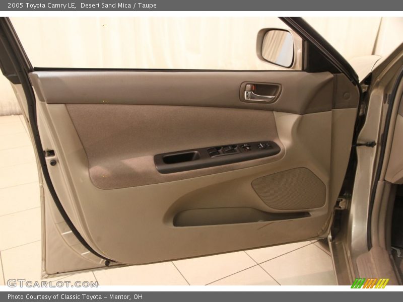 Desert Sand Mica / Taupe 2005 Toyota Camry LE