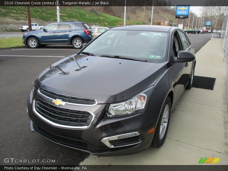 Tungsten Metallic / Jet Black 2016 Chevrolet Cruze Limited LT