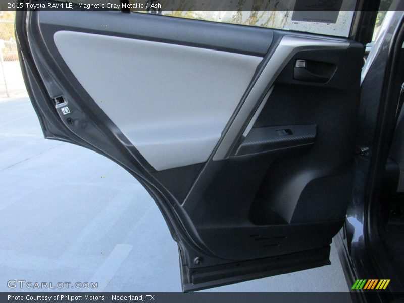 Magnetic Gray Metallic / Ash 2015 Toyota RAV4 LE