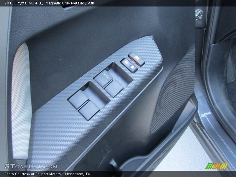 Magnetic Gray Metallic / Ash 2015 Toyota RAV4 LE