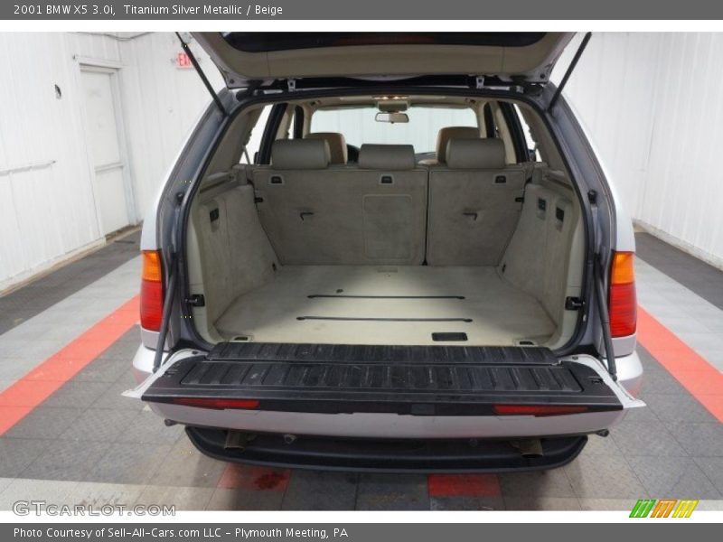 Titanium Silver Metallic / Beige 2001 BMW X5 3.0i