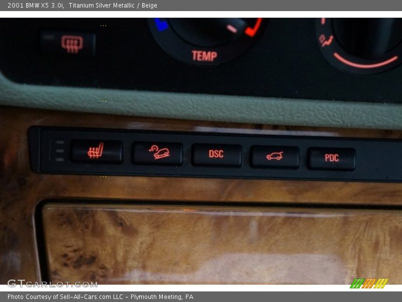 Titanium Silver Metallic / Beige 2001 BMW X5 3.0i