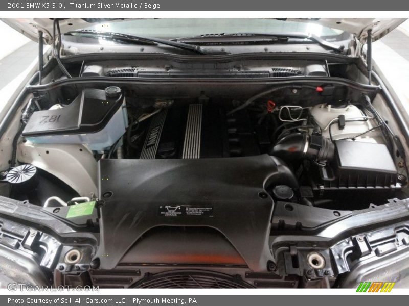 Titanium Silver Metallic / Beige 2001 BMW X5 3.0i