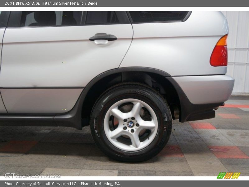 Titanium Silver Metallic / Beige 2001 BMW X5 3.0i