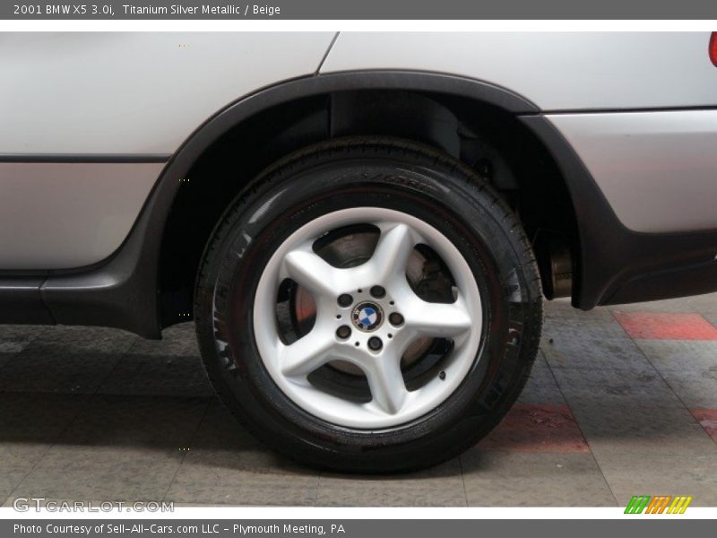 Titanium Silver Metallic / Beige 2001 BMW X5 3.0i