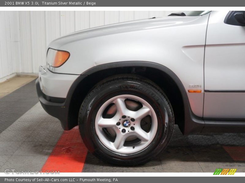 Titanium Silver Metallic / Beige 2001 BMW X5 3.0i